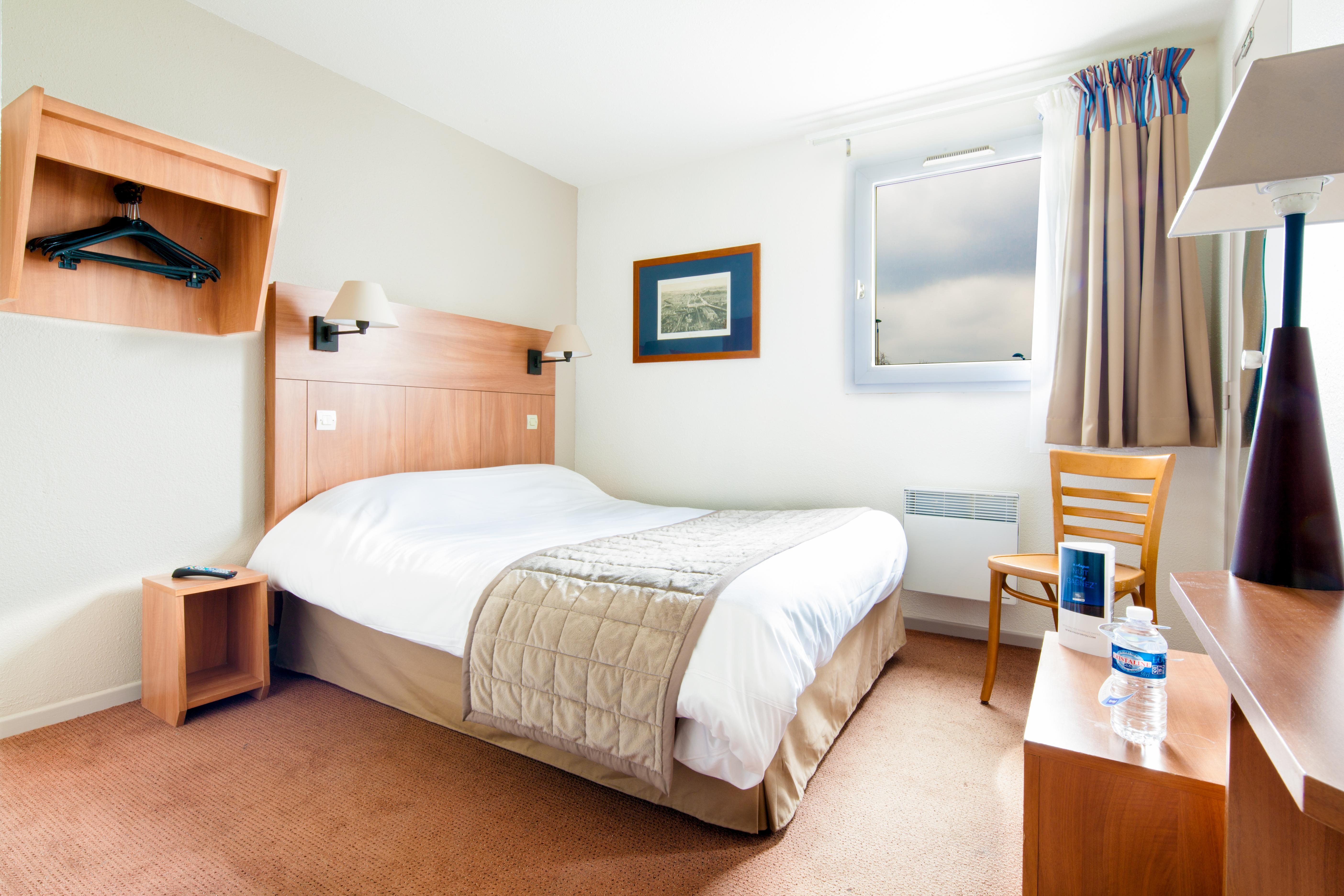 ชัวร์ โฮเทล บาย เบสต์เวสเทิร์น กาแล โกเกล ทันเนล /ม็องช์ Hotel Coquelles ภายนอก รูปภาพ